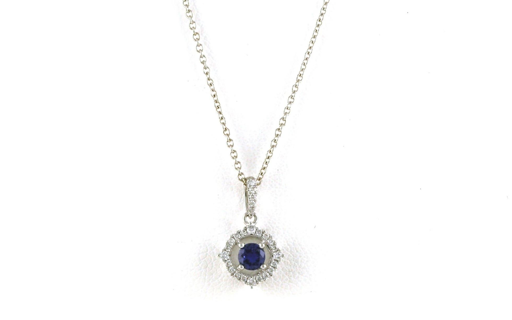 Vintage Halo-style Montana Yogo Sapphire and Diamond Necklace in White Gold (0.33cts TWT)