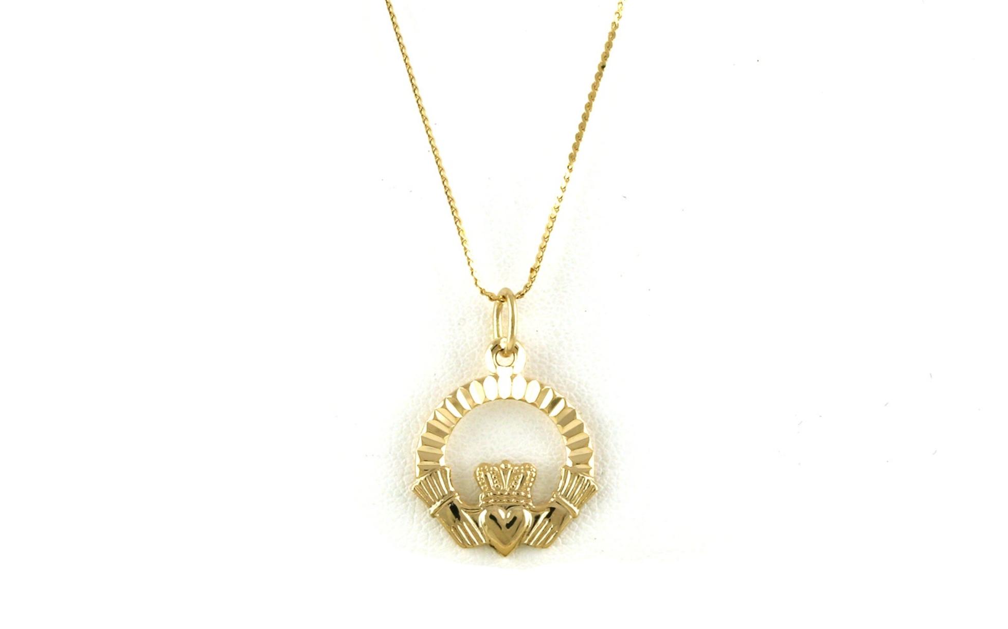 Estate Piece: Claddaugh Necklace in Yellow Gold 