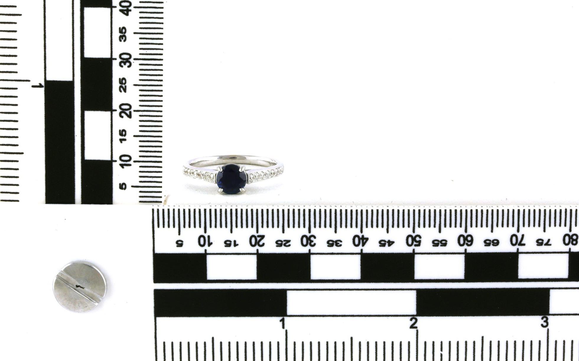 Cathedral-style Montana Sapphire and Pave Diamond Ring in White Gold (1.13cts TWT) scale