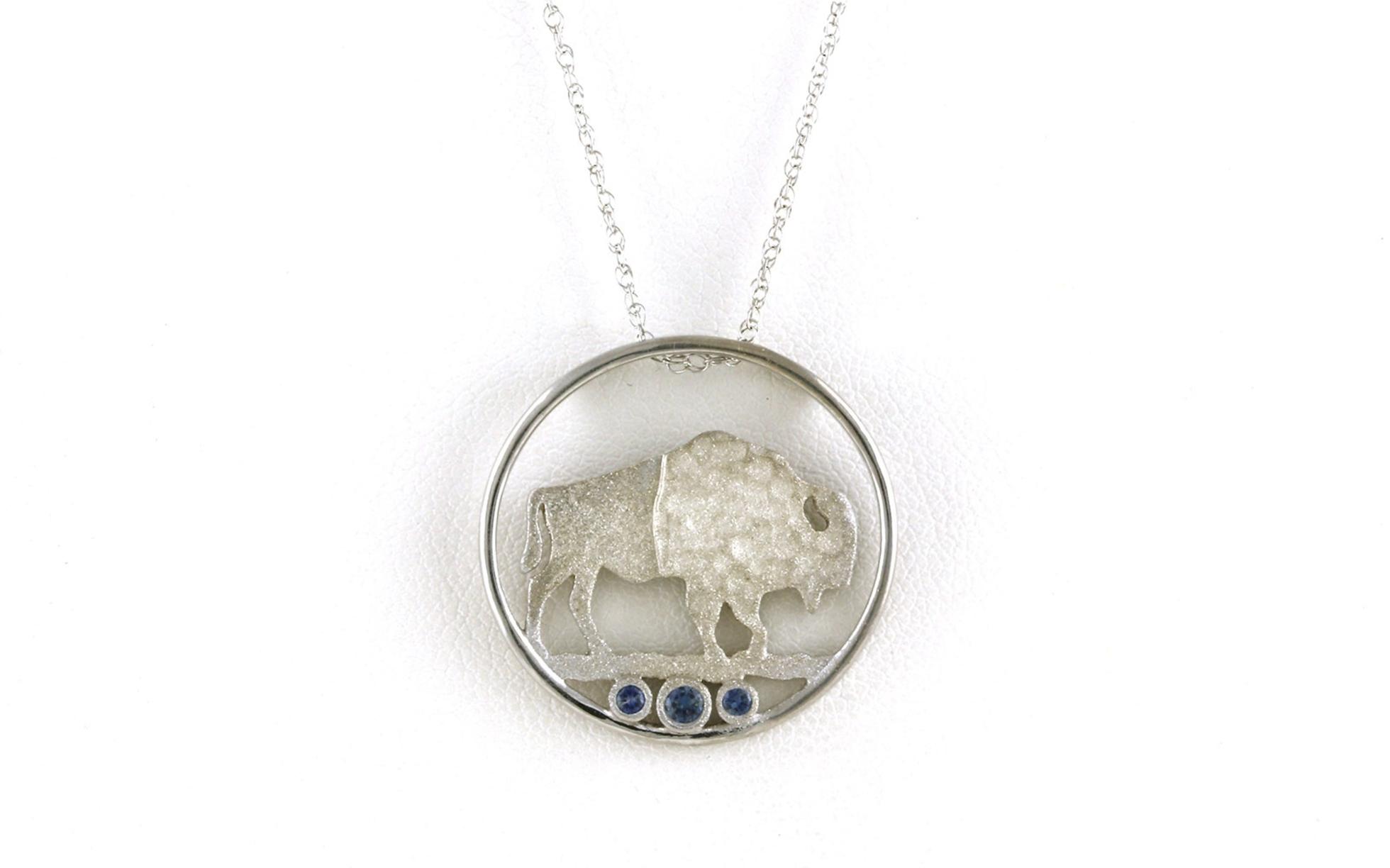 Circle Buffalo Montana Sapphire Necklace with Sandblast and Hammered Finish in Sterling Silver (0.18cts TWT)