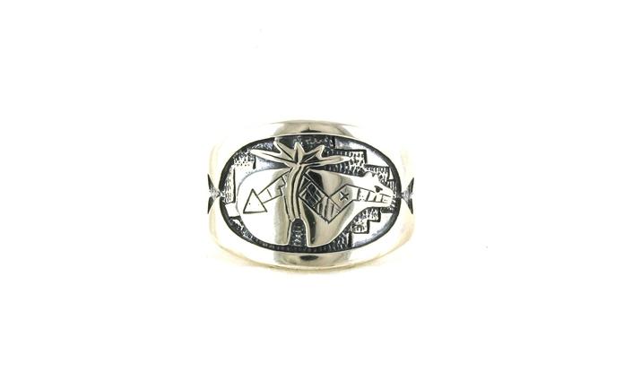 content/products/Estate Piece: Wide "Zuni Style" Bear Ring in Sterling Silver