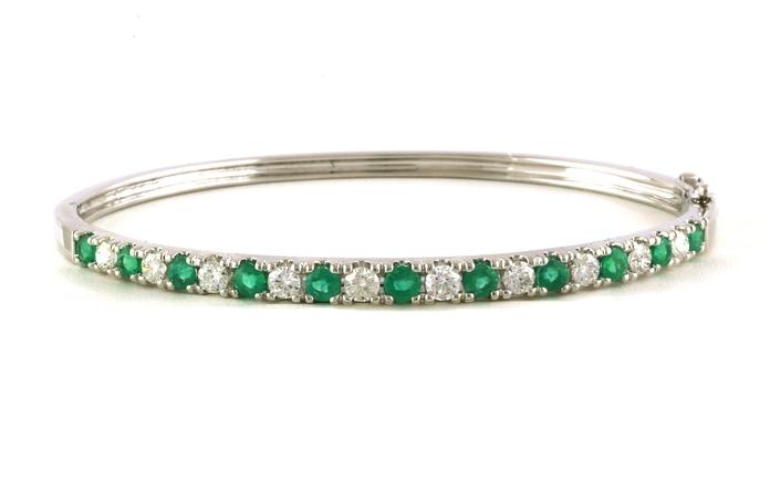 content/products/Alternating Emerald and Diamond Hinged Bangle Bracelet in White Gold (2.57cts TWT)