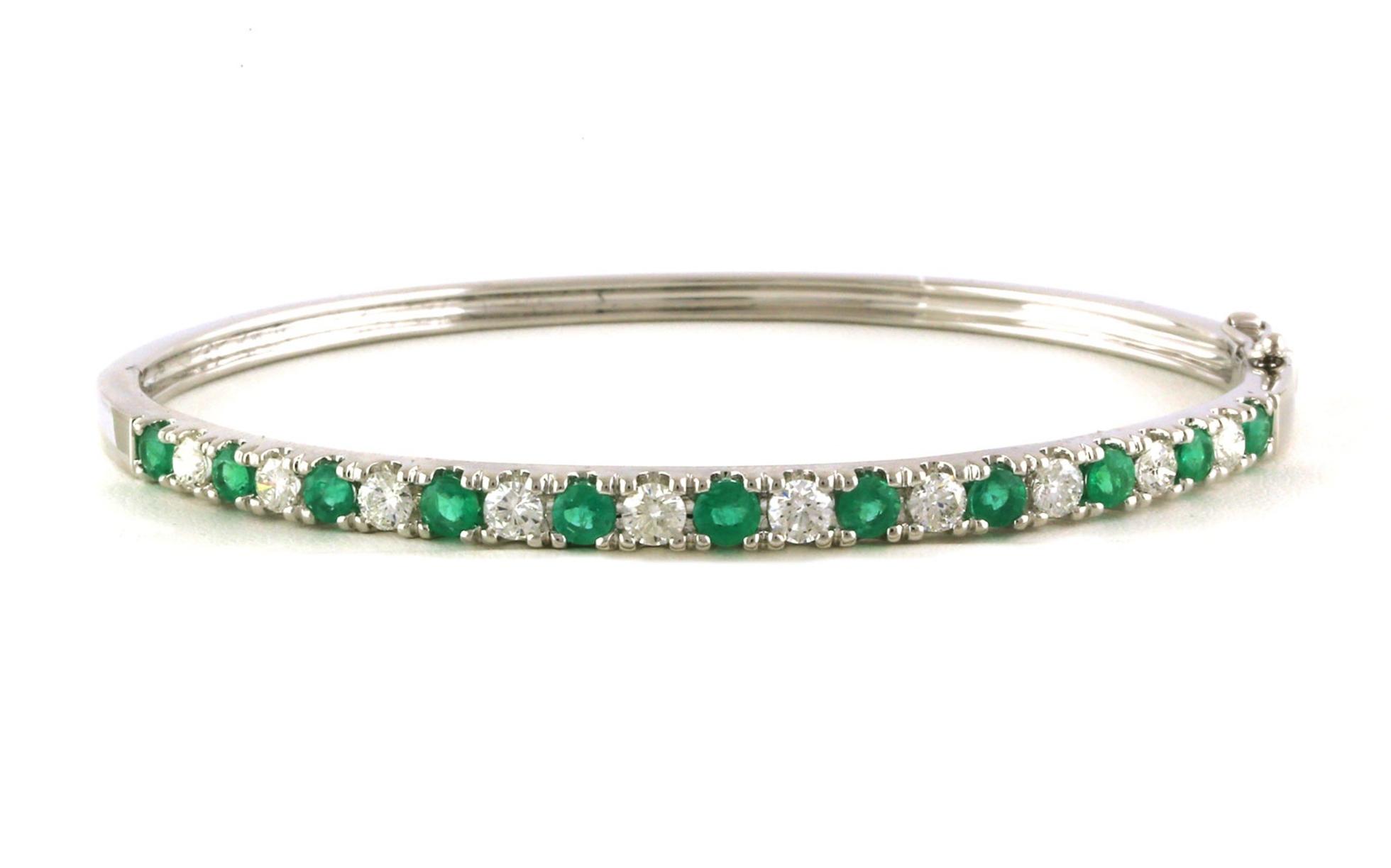 Alternating Emerald and Diamond Hinged Bangle Bracelet in White Gold (2.57cts TWT)