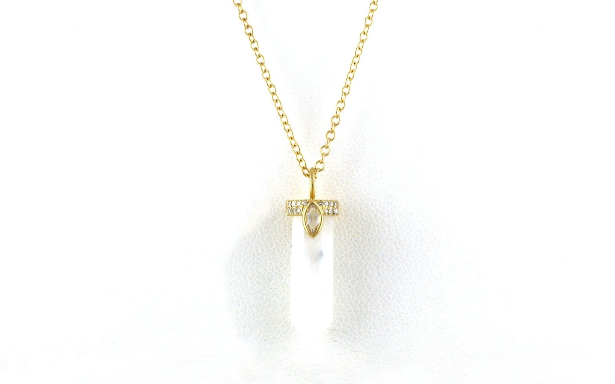 Moonstones Crystal Necklace with Diamond Cap in Yellow Gold (5.59cts TWT)