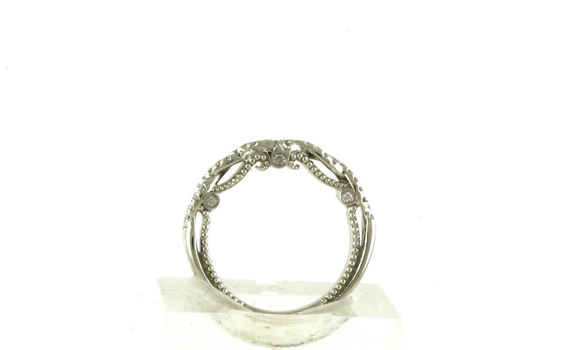 Estate Piece: Verragio Twisted Diamond Wedding Band in White Gold (0.33cts TWT) side