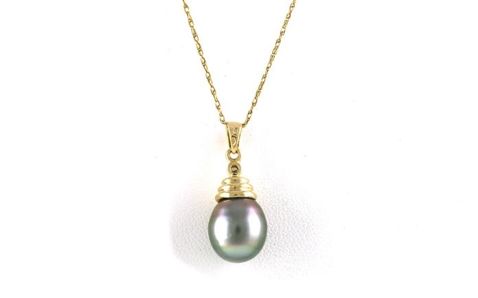 content/products/Estate Piece: Solitaire-style Beehive Top Grey Pearl Necklace in Yellow Gold