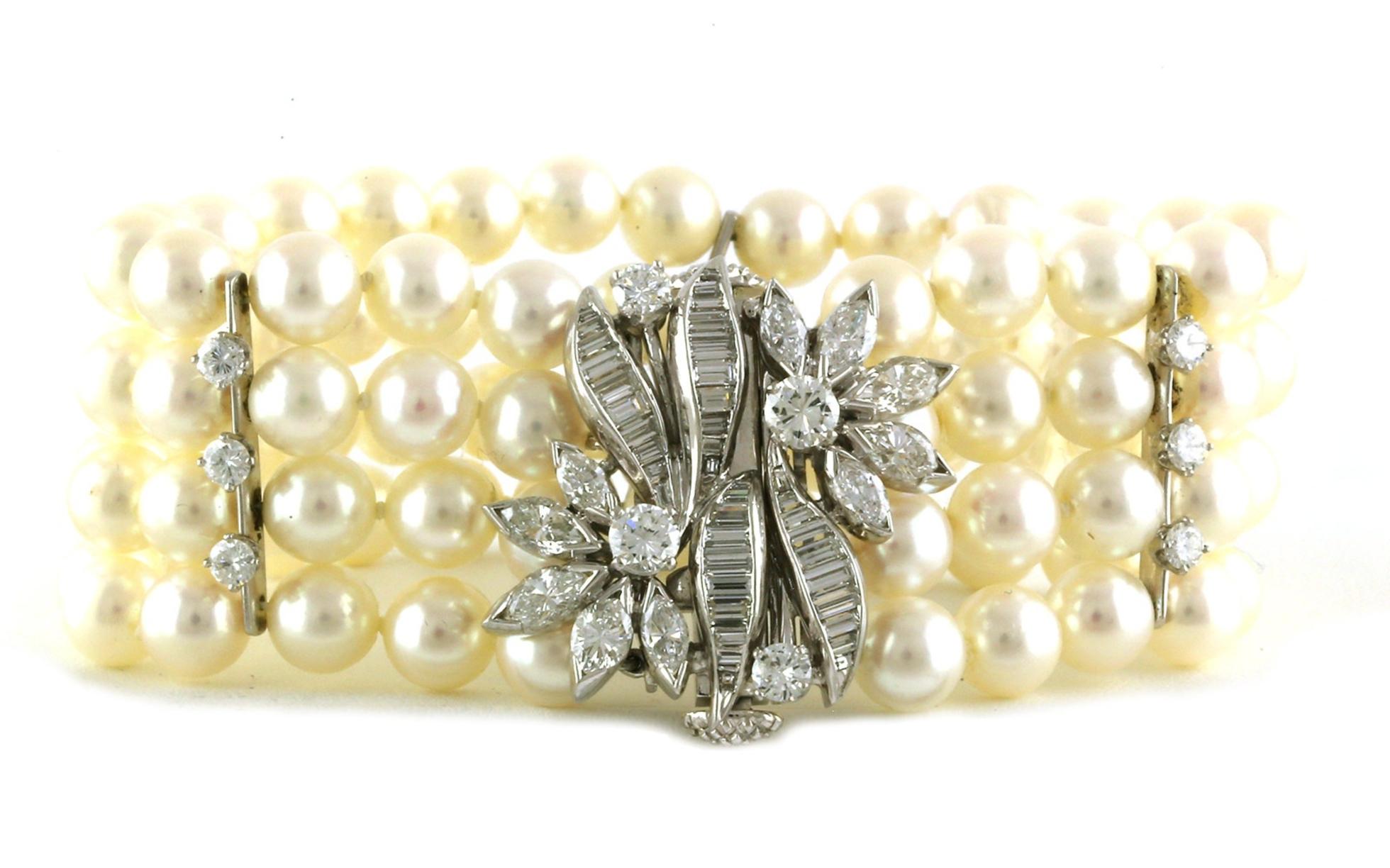 Estate Piece: 4-Strand Pearl and Diamond Bracelet with Floral Diamond  Clasp in White Gold (1.00cts TWT)