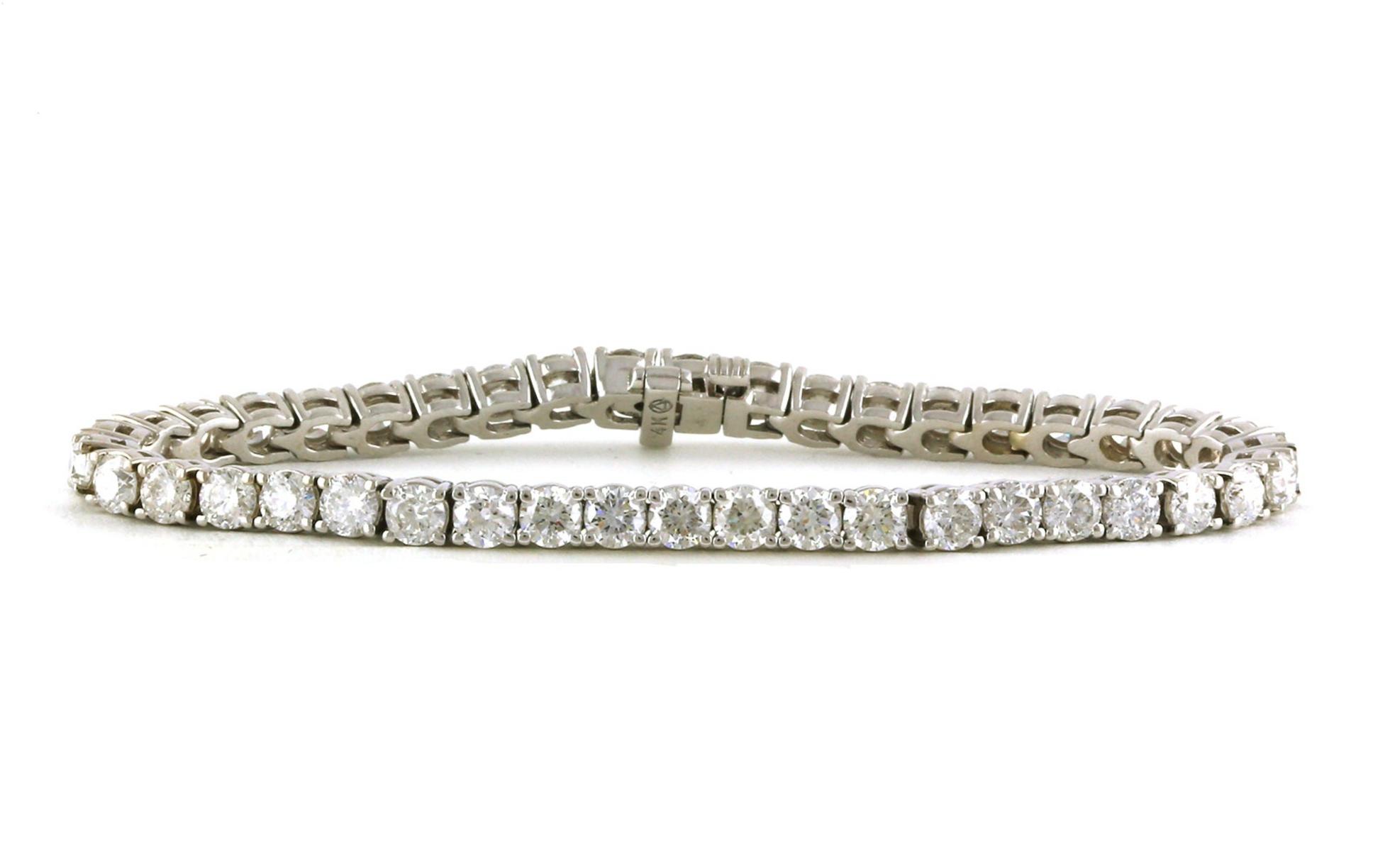 4-Prong Diamond Tennis Bracelet in White Gold (10.47cts TWT)