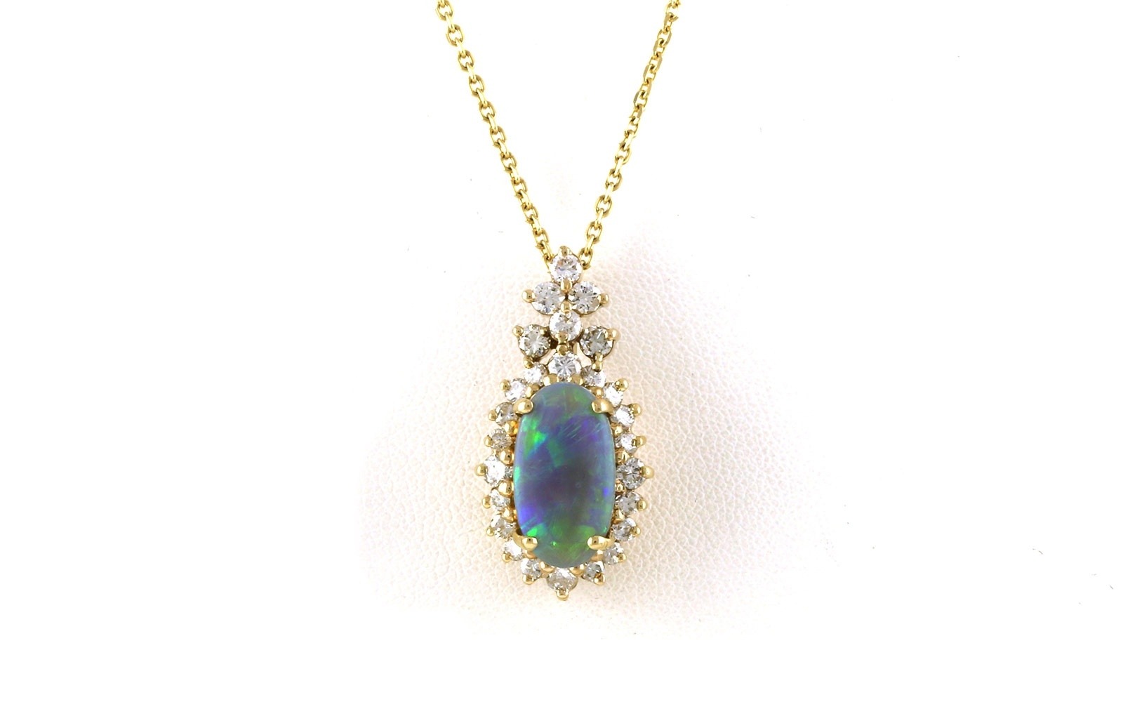 Oval Halo Necklace with One Cabochon Opal in Yellow Gold (5.00cts TWT)