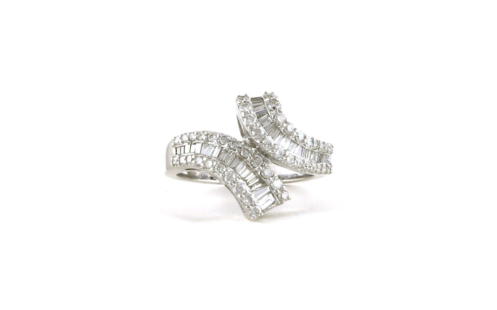 Bypass-Style Baguette-Cut and Round Brilliant-Cut Diamond Ring in White Gold (1.50cts TWT)