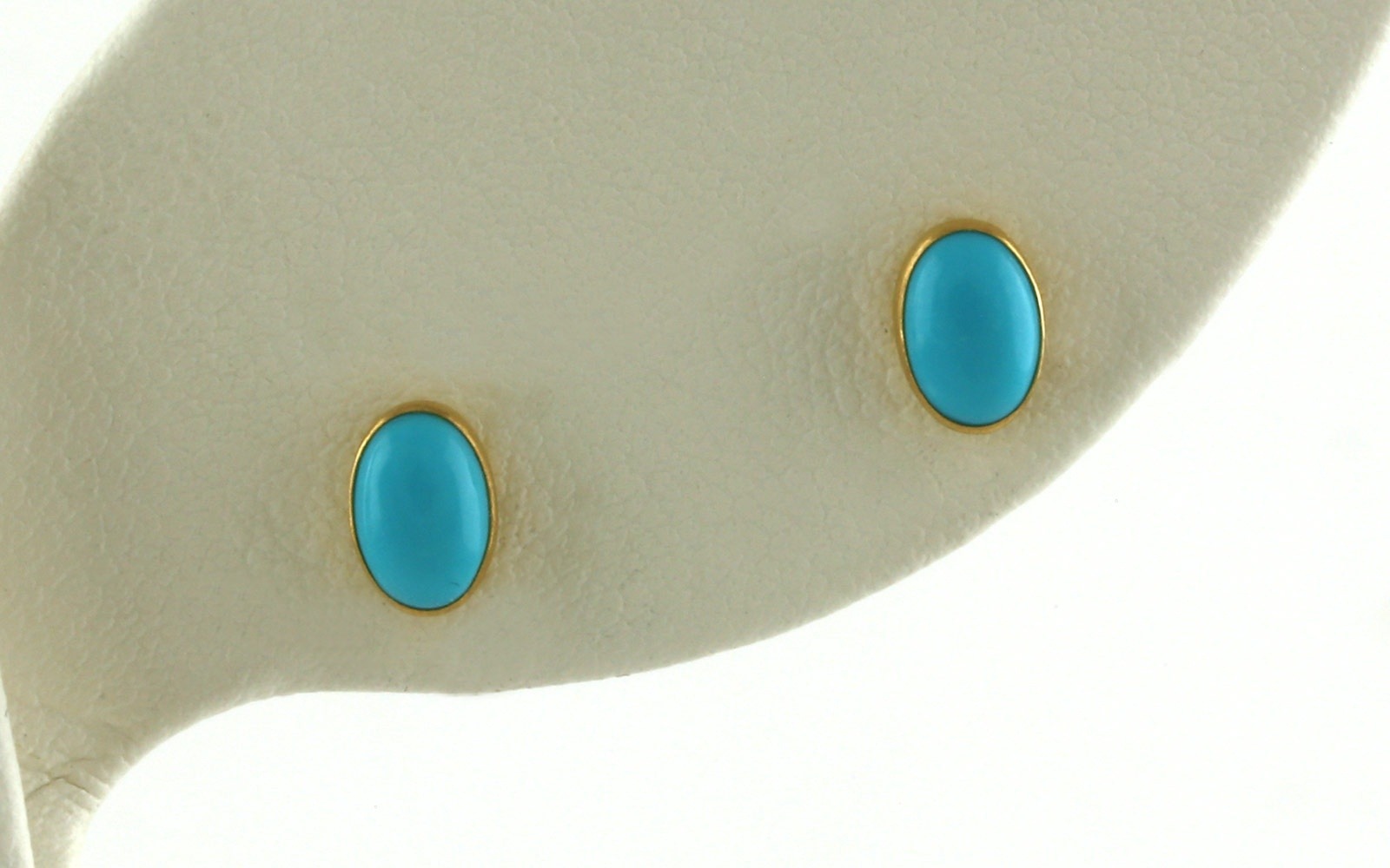 Bezel-set Oval Cabochon Turquoise Stud Earrings in Yellow Gold
