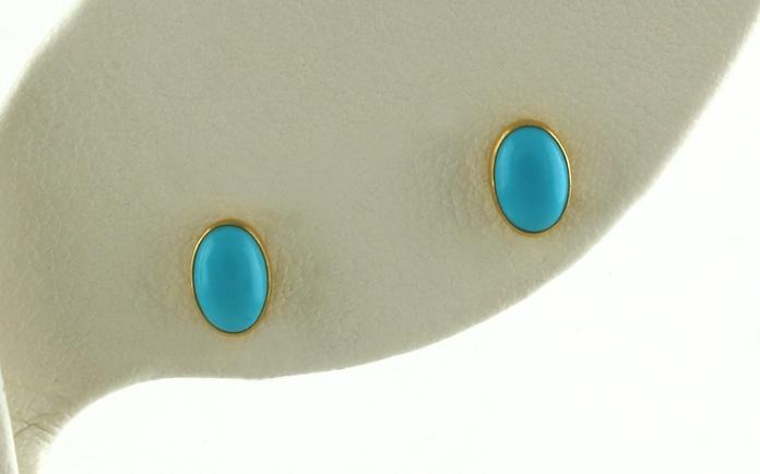 content/products/Bezel-set Oval Cabochon Turquoise Stud Earrings in Yellow Gold