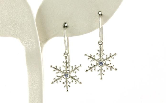 content/products/Snowflake Montana Yogo Sapphire Dangle Earrings in Sterling Silver (0.09cts TWT)