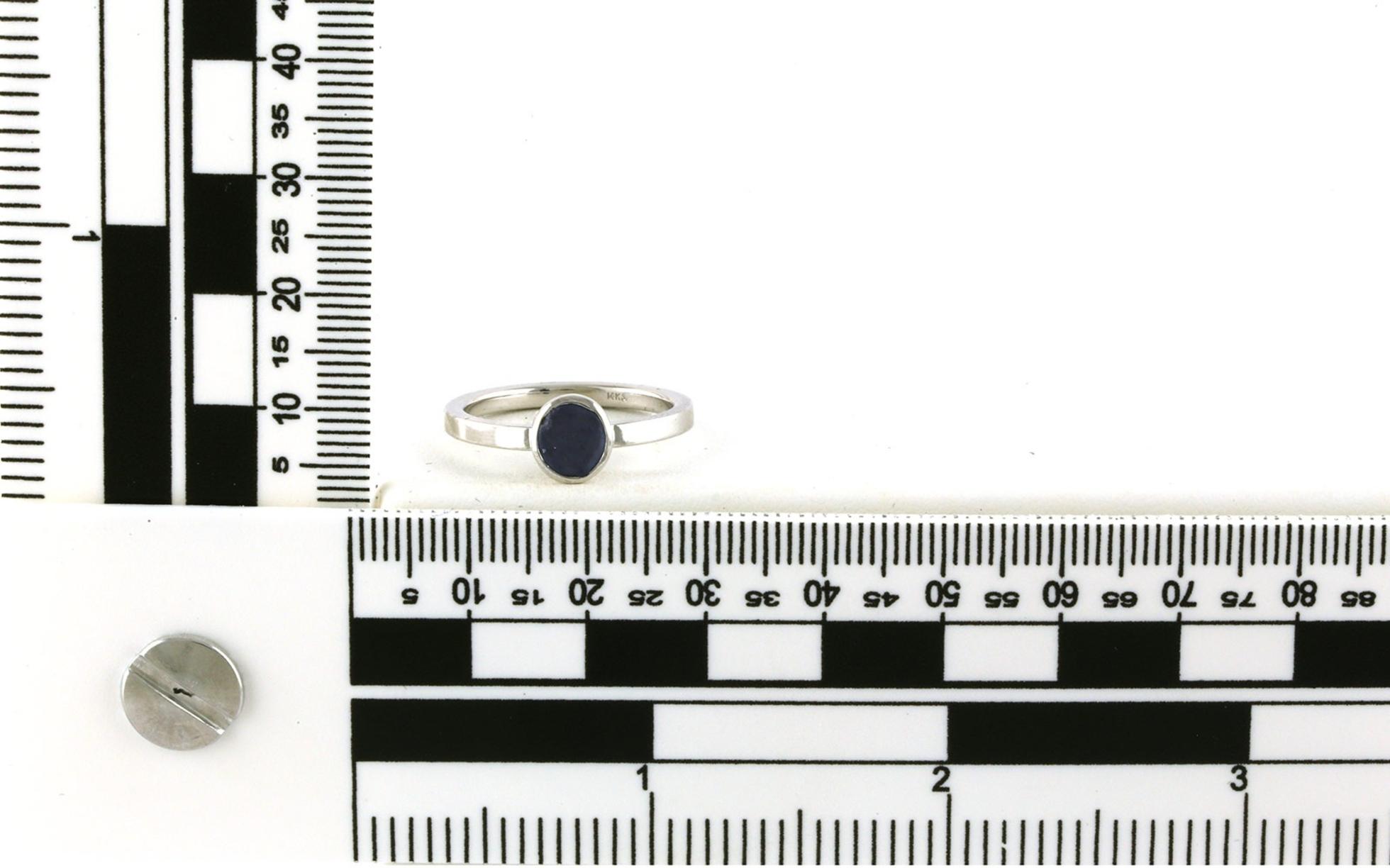 Bezel-set Raw Un-cut Montana Yogo Sapphire Ring in White Gold (0.92cts TWT) scale