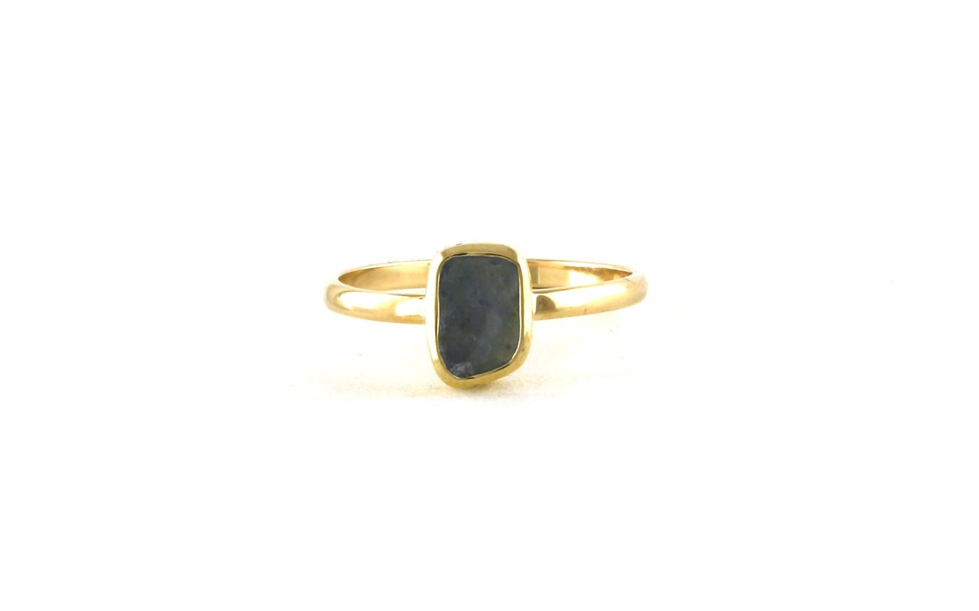 Bezel-set Raw Un-cut Montana Yogo Sapphire Ring in Yellow Gold (1.00cts TWT)