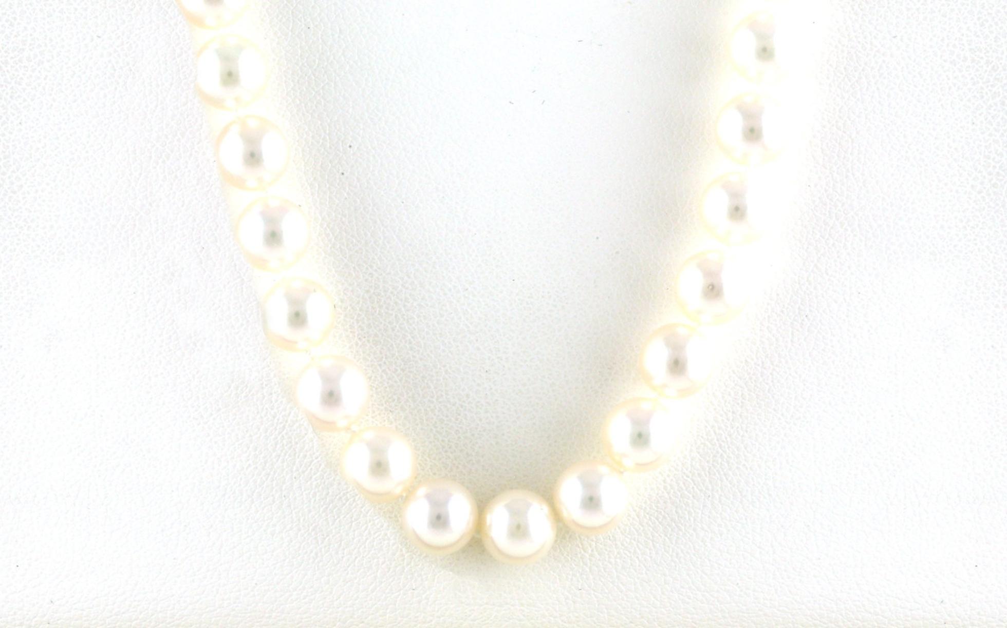 Estate Piece Single Strand Akoya Pearl and Diamond Necklace in White Gold (0.10cts TWT)