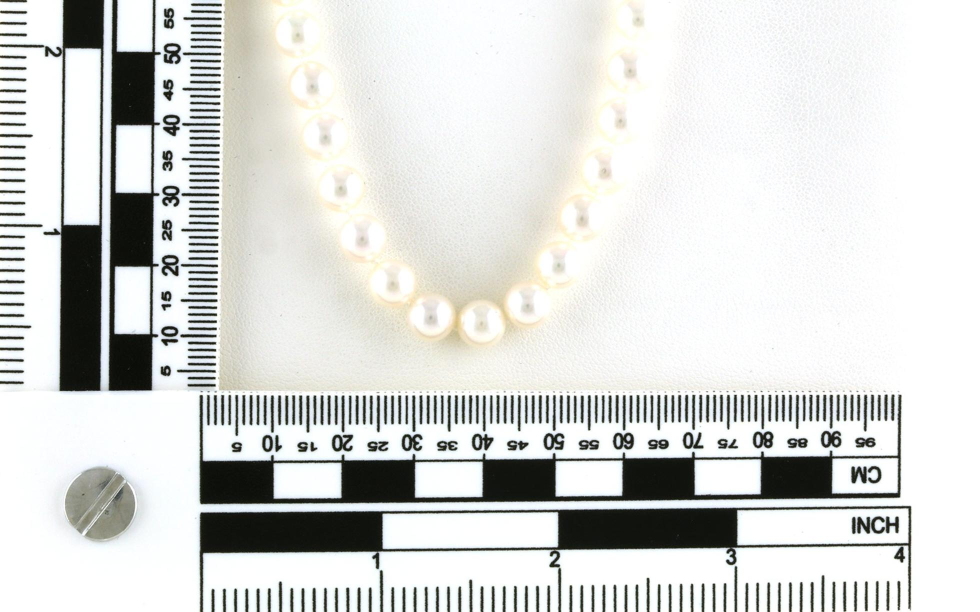 Estate Piece Single Strand Akoya Pearl and Diamond Necklace in White Gold (0.10cts TWT) scale