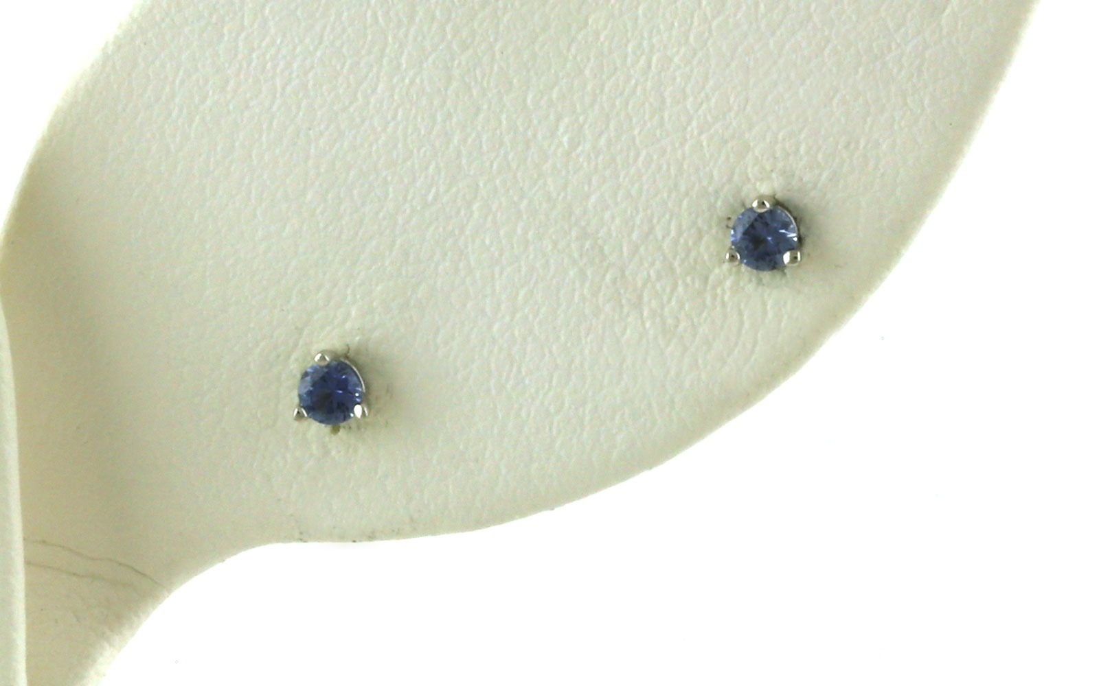 3-Prong Basket-Set Montana Yogo Sapphire Stud Earrings in White Gold (0.12cts TWT)