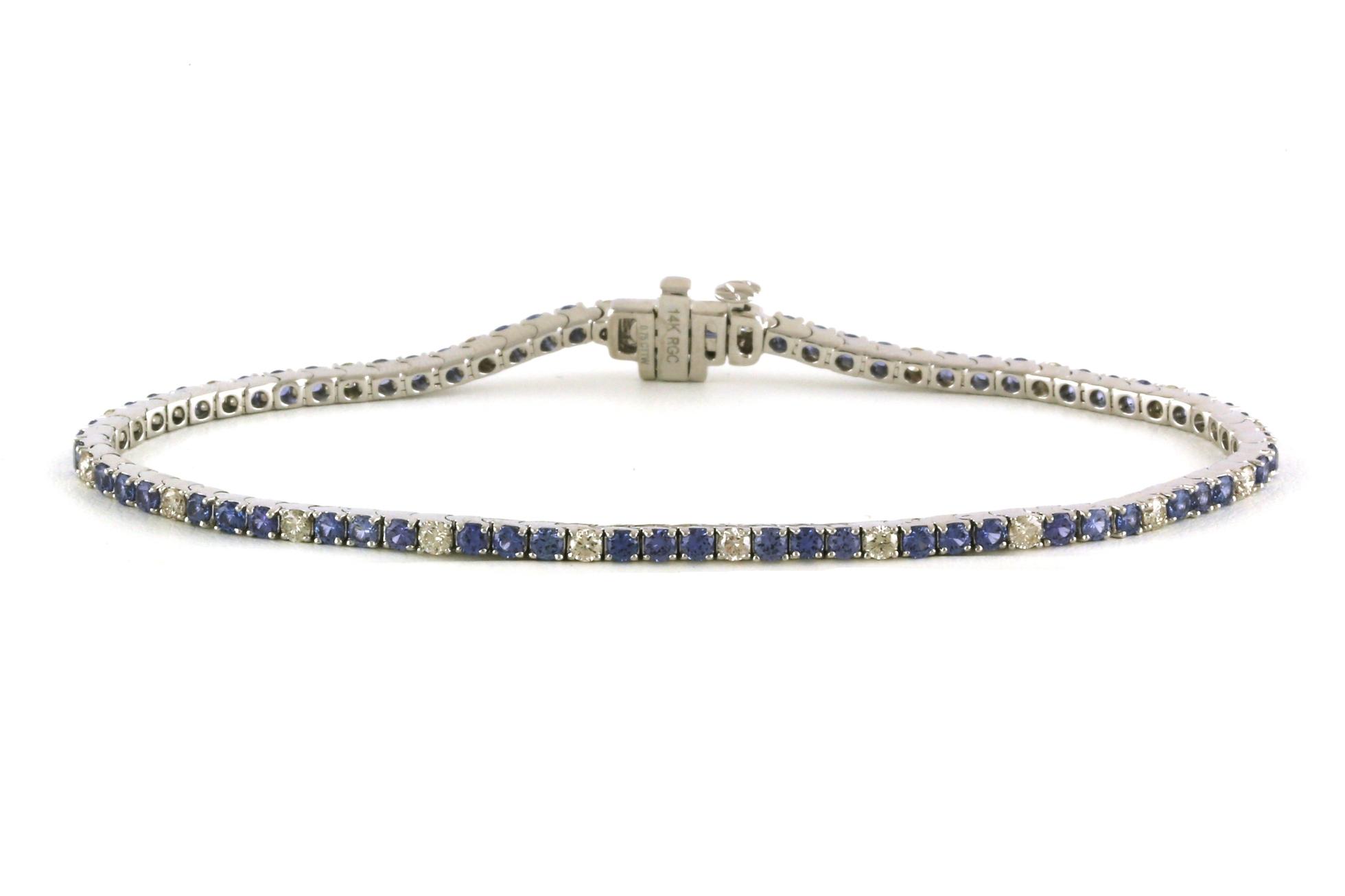 Montana Yogo Sapphire and Diamond 4-Prong Line Bracelet in White Gold (3.08cts TWT)