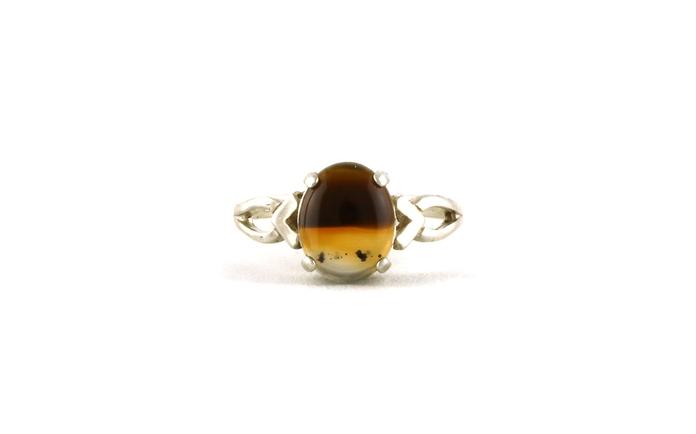 content/products/Montana Agate Cabochon-cut 4-Prong V shank Ring in Sterling Silver