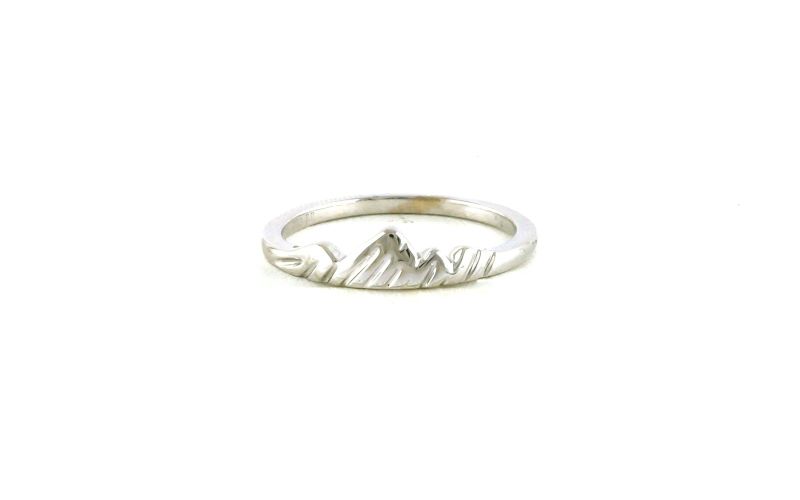 Estate Piece: Mountain Fashion Ring in White Gold