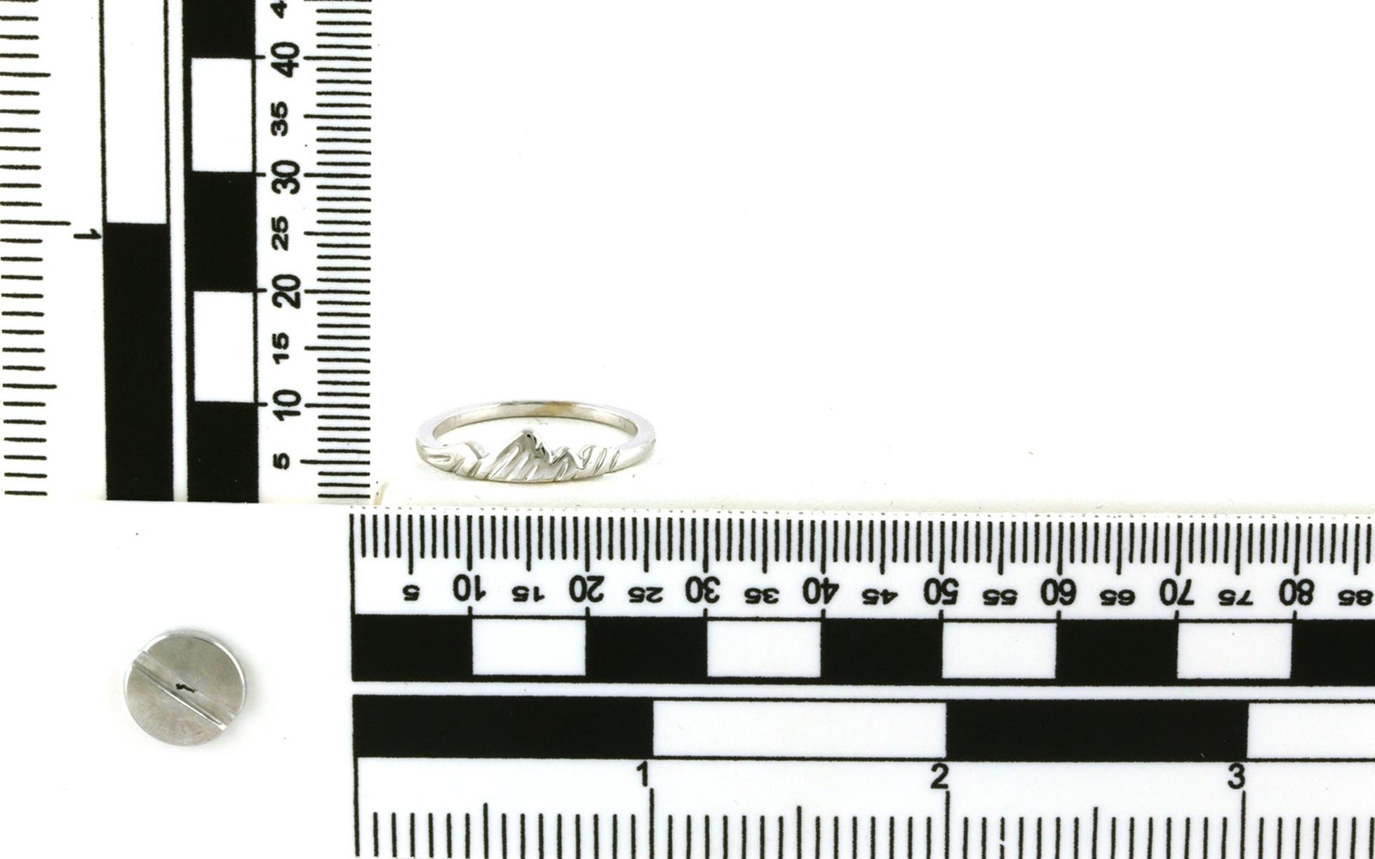 Estate Piece: Mountain Fashion Ring in White Gold scale