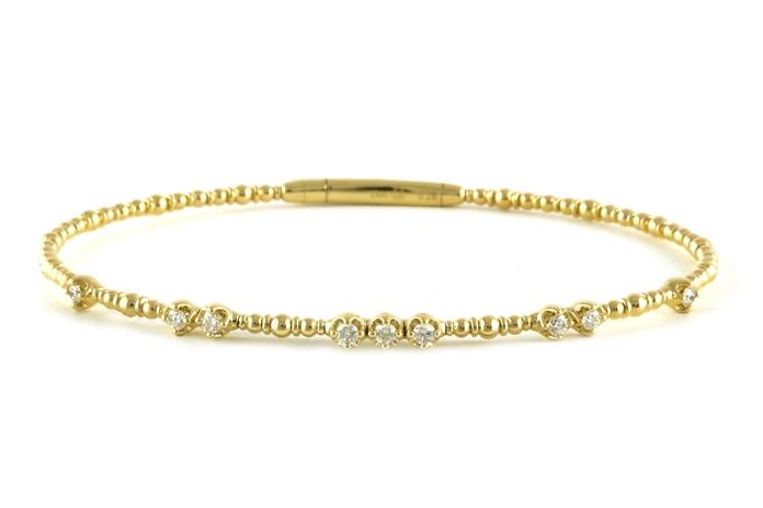 content/products/Diamond Cluster Station Flexi-Cuff Bracelet in Yellow Gold (0.28cts TWT)