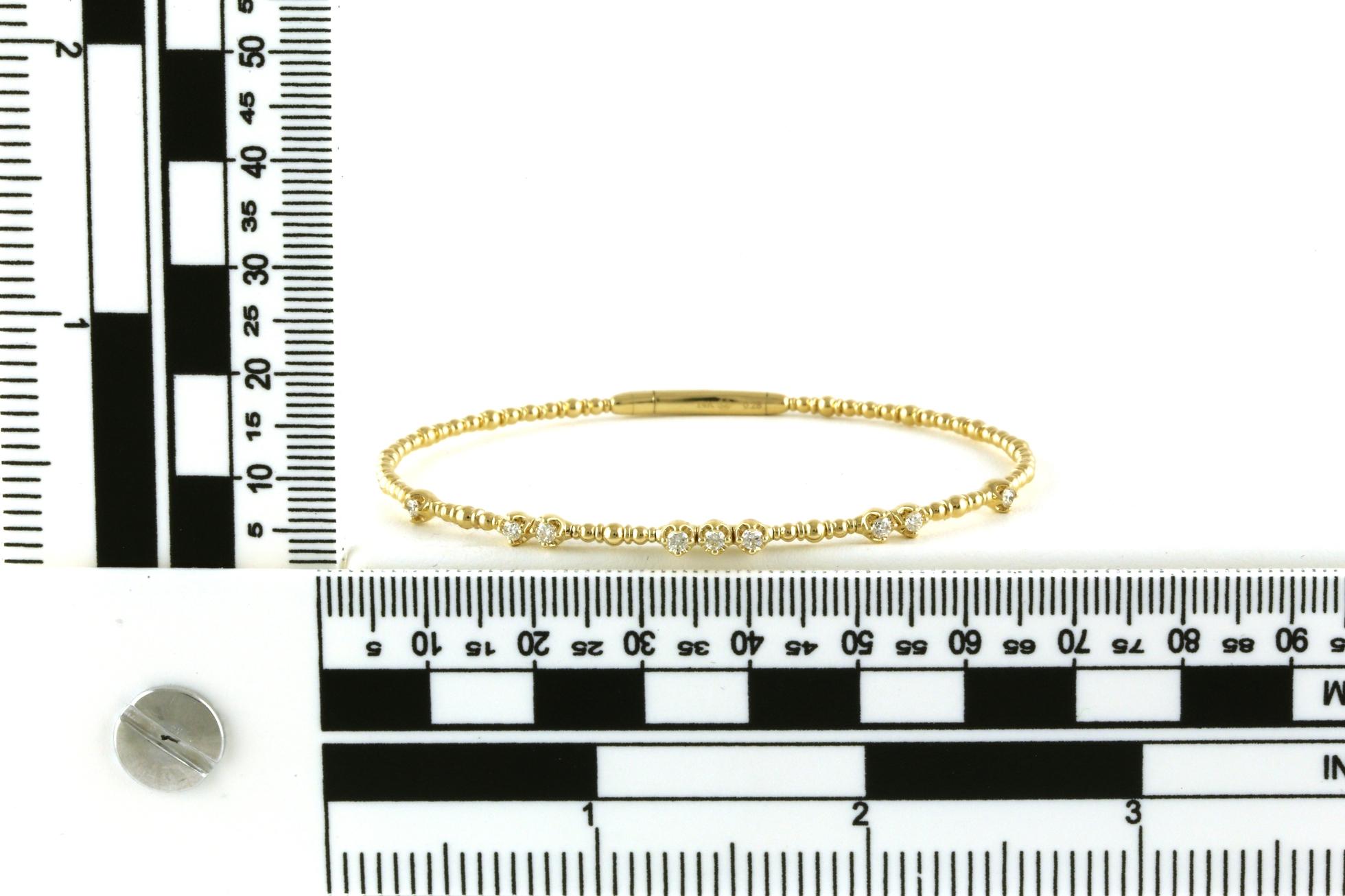 Diamond Cluster Station Flexi-Cuff Bracelet in Yellow Gold (0.28cts TWT) scale