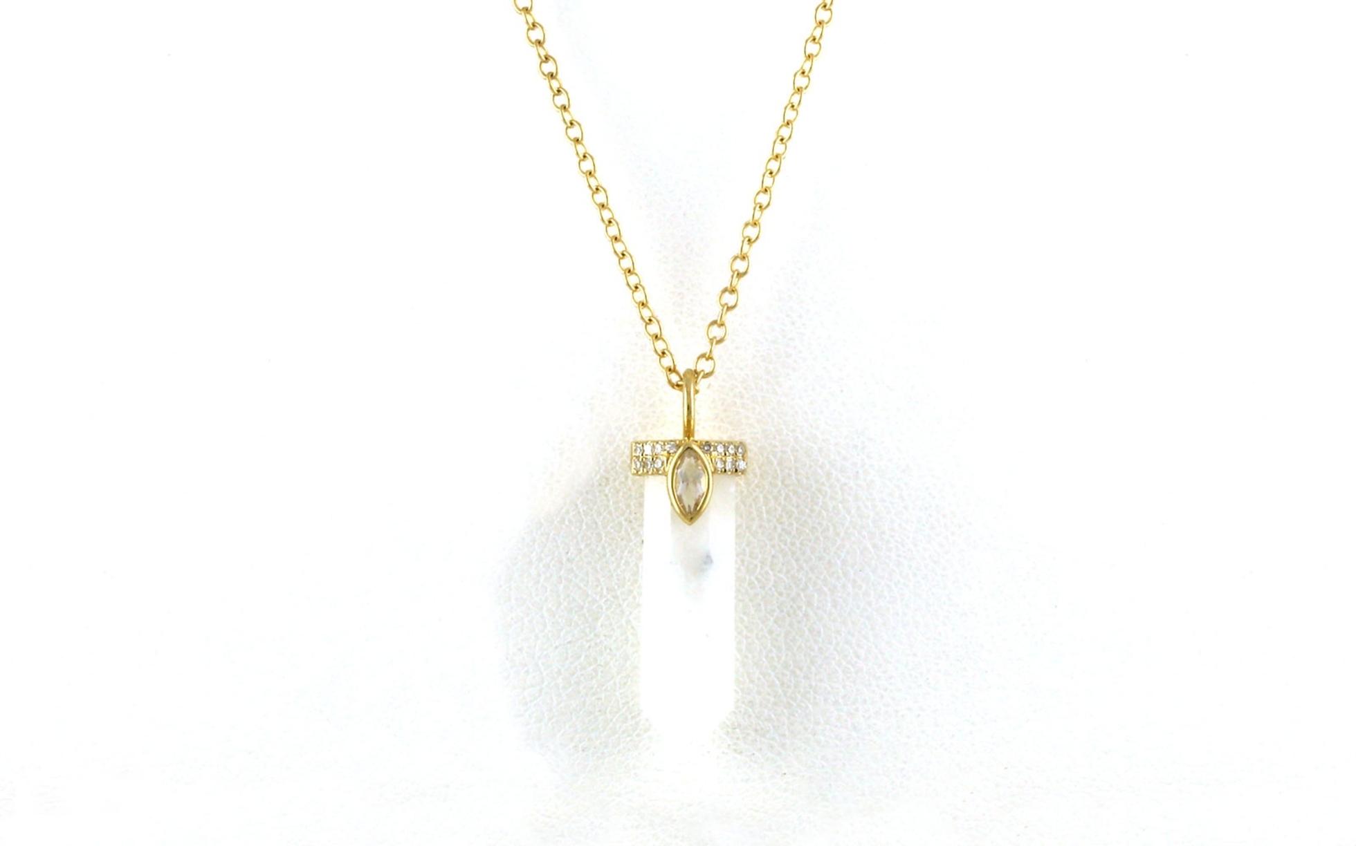 Moonstones Crystal Necklace with Diamond and White Topaz Cap in Yellow Gold (5.59cts TWT)