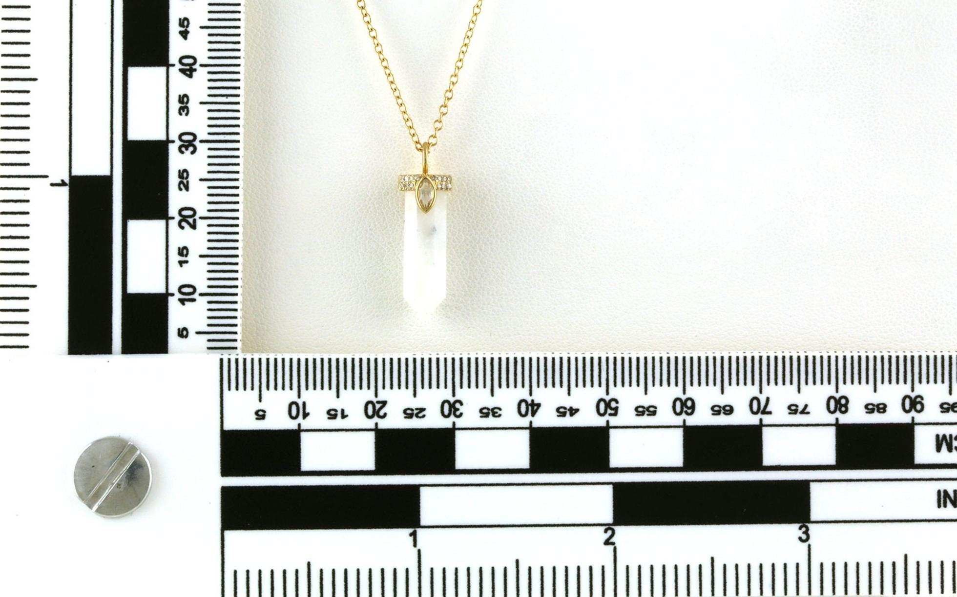 Moonstones Crystal Necklace with Diamond and White Topaz Cap in Yellow Gold (5.59cts TWT)