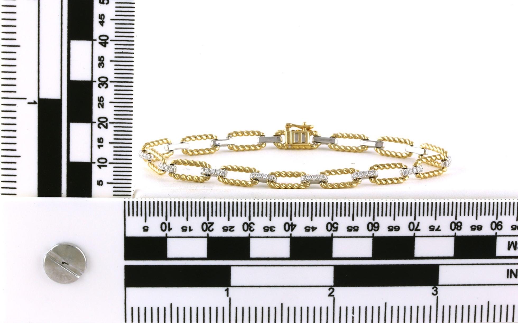 Diamond Two Tone Chain Link Bracelet in Yellow and White Gold (0.67cts TWT) scale