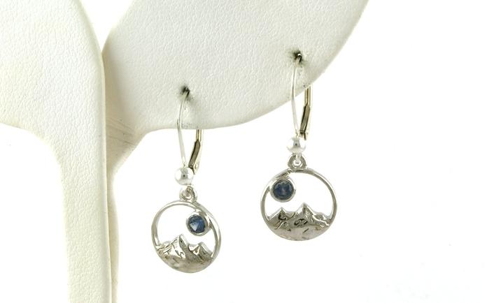 content/products/Montana Sapphire Silver Circle Mountain Leverback Earrings in Sterling Silver (0.25cts TWT)