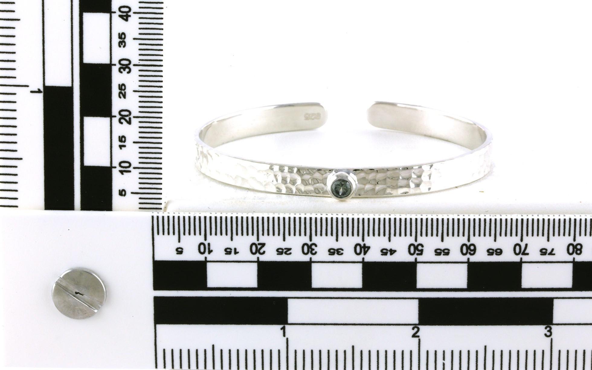 Montana Sapphire Solitaire Cuff Bracelet in Sterling Silver (0.25ct) scale