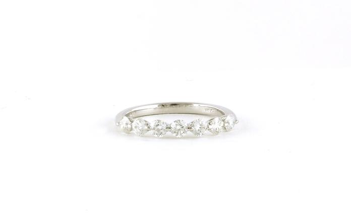 content/products/Diamond 7-Stone Shared Single Prong Ring in White Gold (0.79cts TWT)