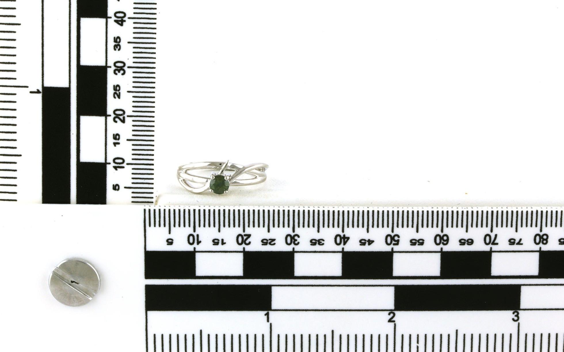Montana Sapphire Criss-Cross Ring in Sterling Silver (0.20ct) scale