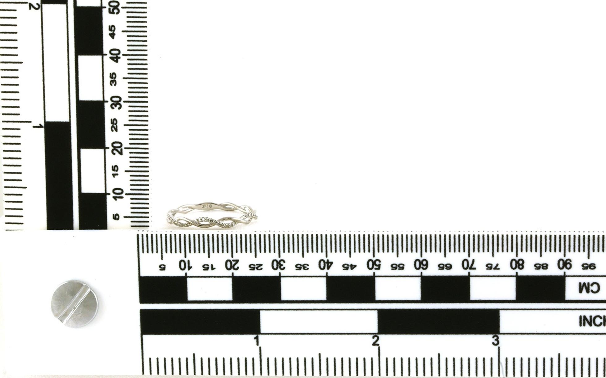 Diamond Pave Twist Thin Band in White Gold (0.06cts TWT) scale