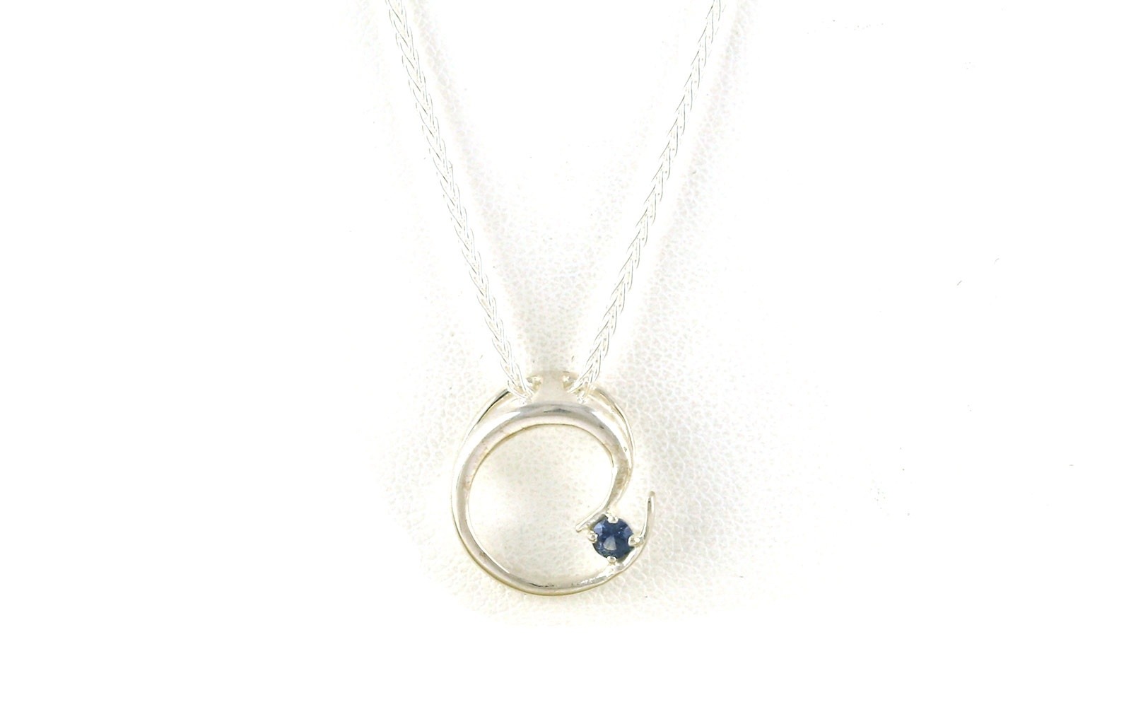Montana Sapphire Swirl Necklace in Sterling Silver (0.12ct)