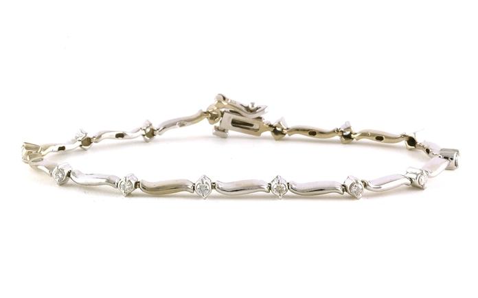 content/products/Estate Piece: Diamond Fancy Link Line Bracelet in White Gold (0.50cts TWT)