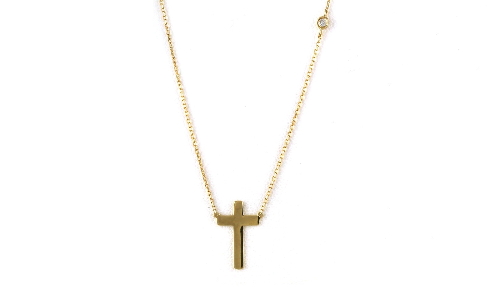 Diamond accented Cross Necklace in Yellow Gold (0.03ct)