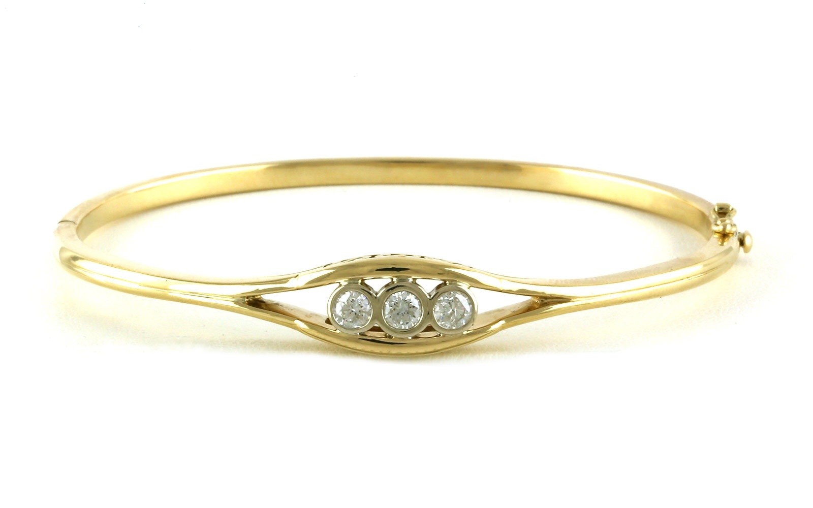 Estate Piece: Diamond 3-stone Hinged Bangle Bracelet in Yellow Gold (0.45cts TWT)