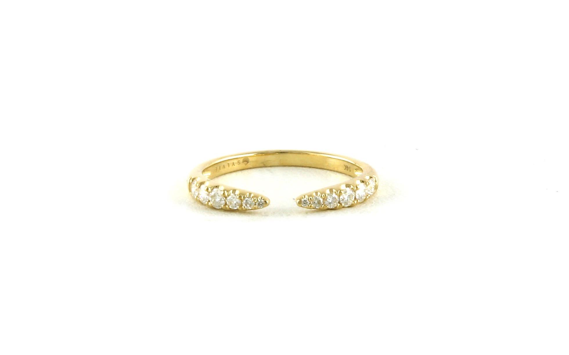 Diamond Tapered Open Space Wedding Band in Yellow Gold (0.29cts TWT)