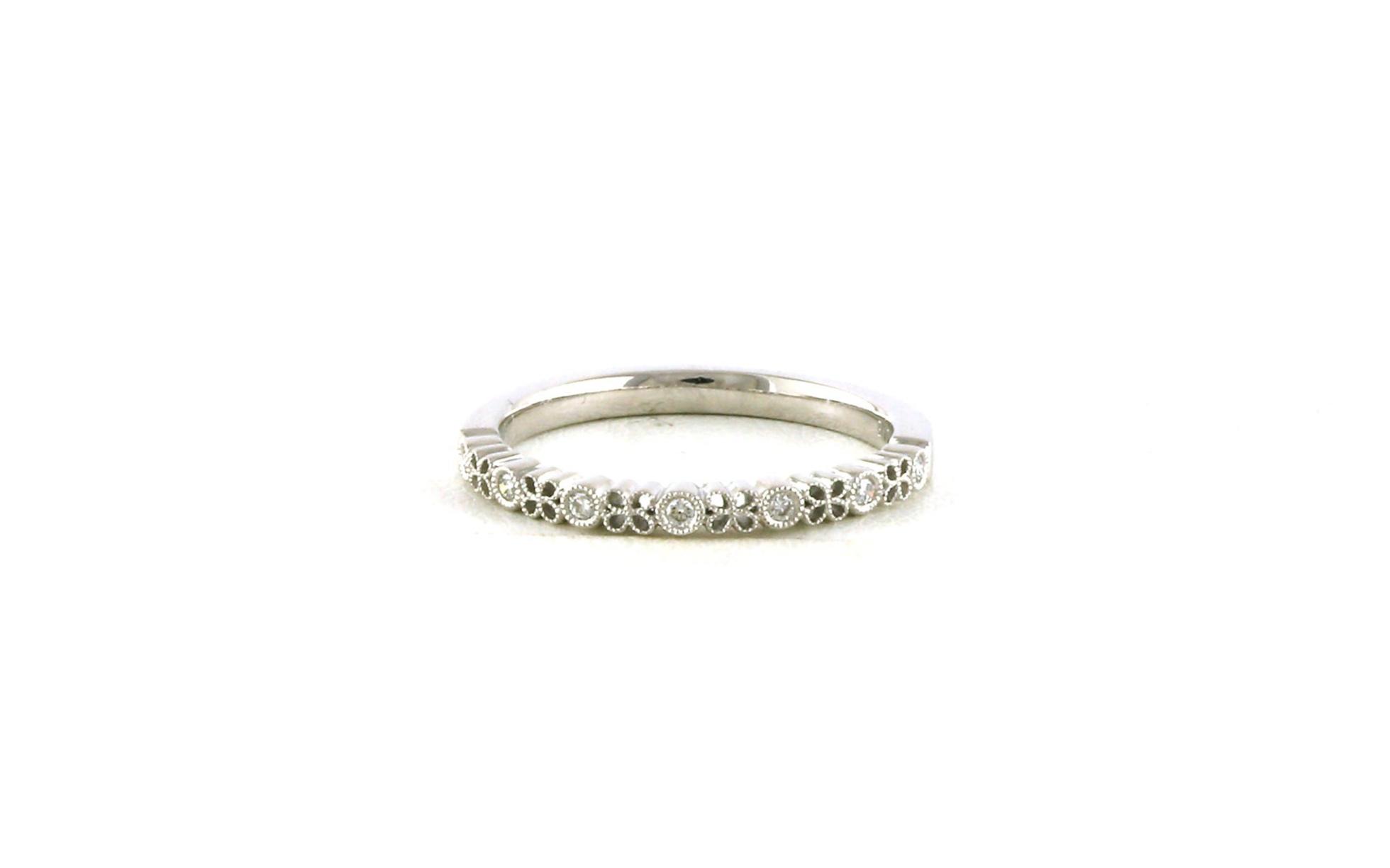 Diamond Floral Milgrain and Bezel-set Wedding Band in White Gold (0.08cts TWT)