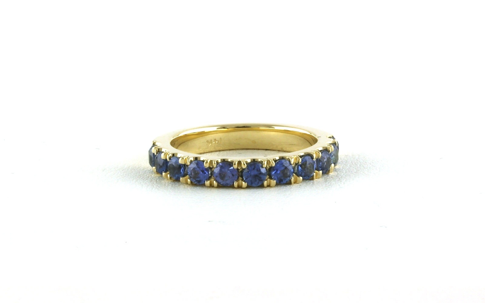 Montana Yogo Sapphire 11-Stone U-Cup Band in Yellow Gold (1.07cts TWT)