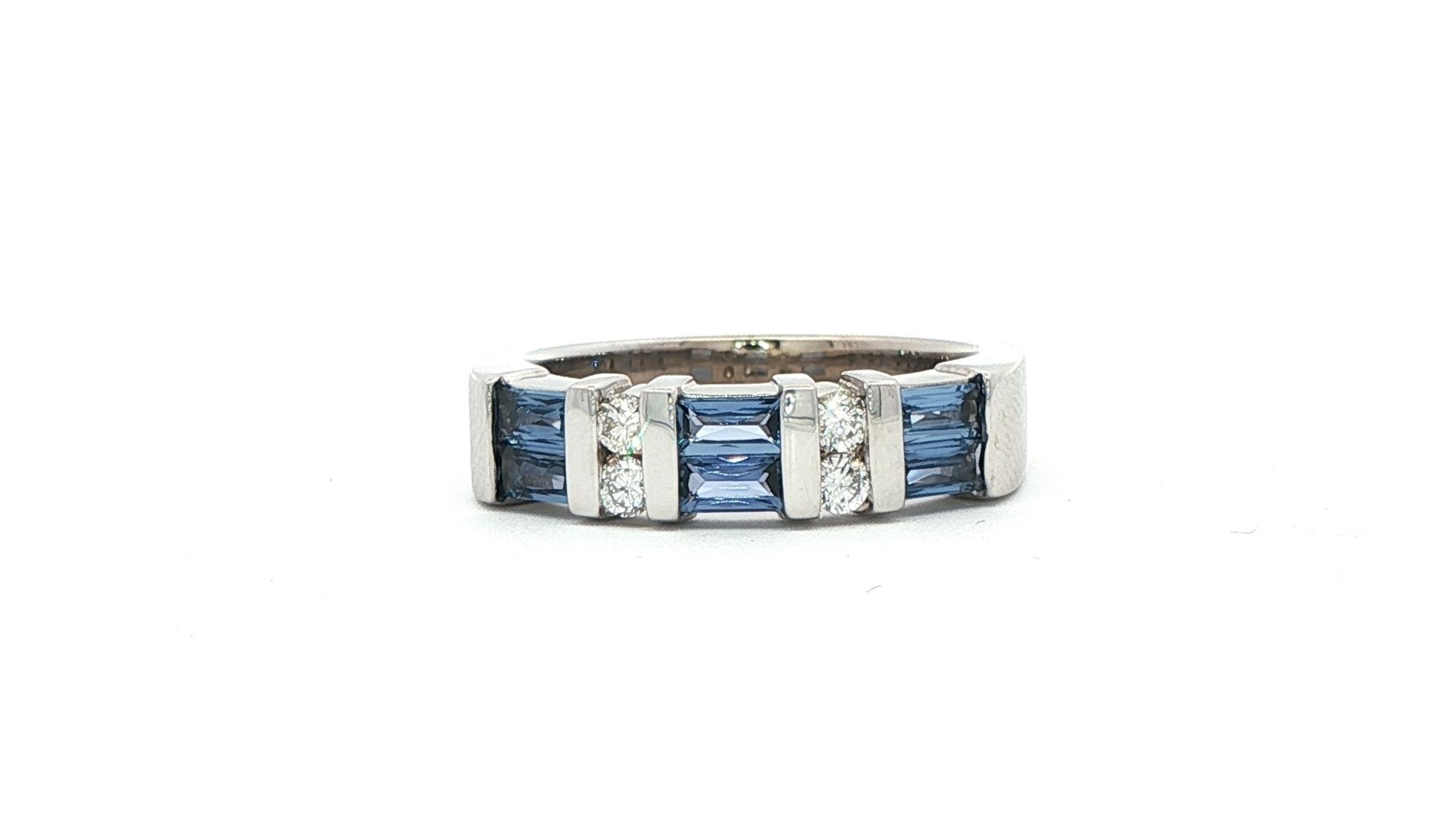 Two-Row Bar Setting Montana Yogo Sapphire and Diamond Ring in White Gold (0.91cts TWT)