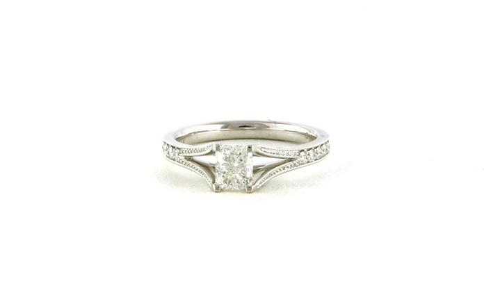content/products/4-Prong Diamond with Milgrain Detail and Pave Shank Ring in White Gold (0.92ct)