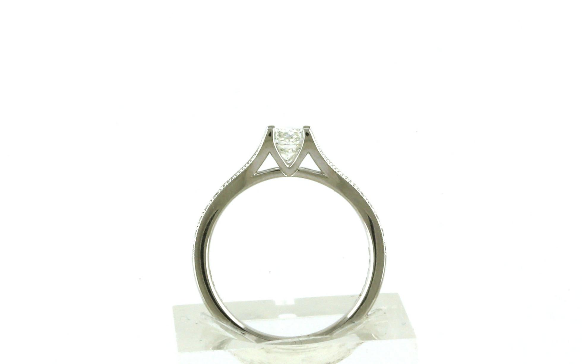 4-Prong Diamond with Milgrain Detail and Pave Shank Ring in White Gold (0.92ct) side