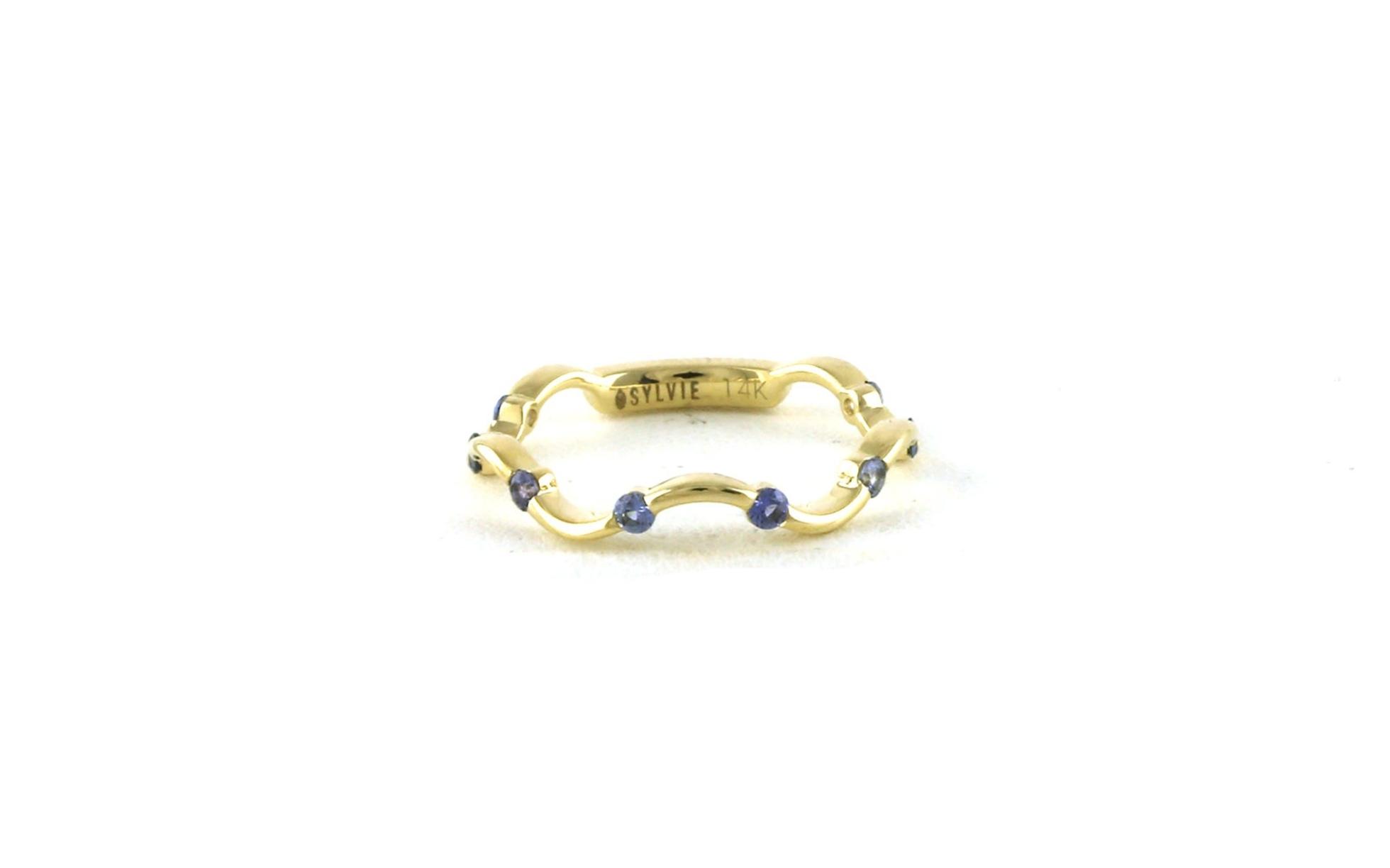 8-Stone Wavy Montana Yogo Sapphire Ring in Yellow Gold (0.24cts TWT)