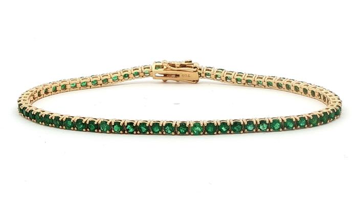 content/products/4-Prong Line Emerald Tennis Bracelet in Yellow Gold (3.80cts TWT)