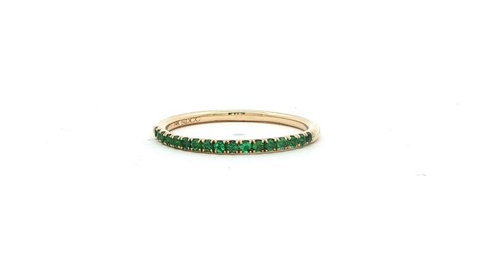content/products/17-Stone Prong-Set Diamond Ring in Yellow Gold (0.20cts TWT)