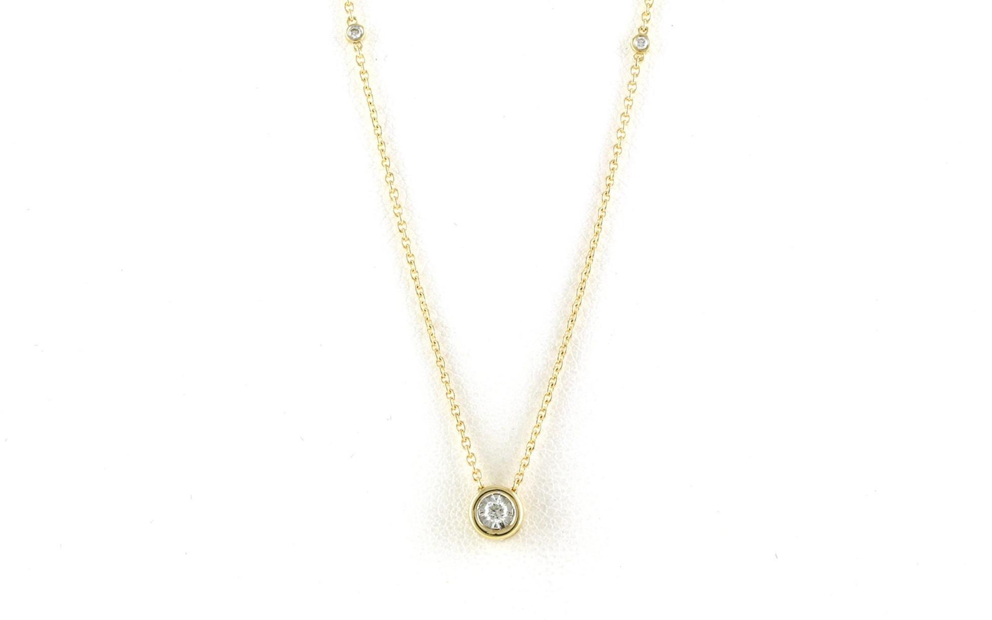 Diamond by the Yard with Illusion-Set Solitaire Pendant Necklace in Yellow Gold (0.10cts TWT)